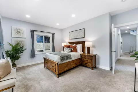 Bedroom - 2226 Blake St, Berkeley, CA 94704 photo 8 of 11