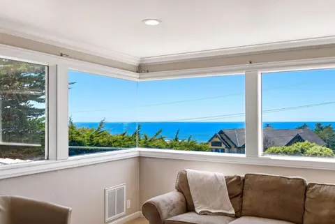 142 Carmel Riviera Dr, Carmel, CA 93923