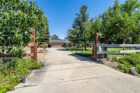 2025 Jeanie Ln, Gilroy, CA 95020