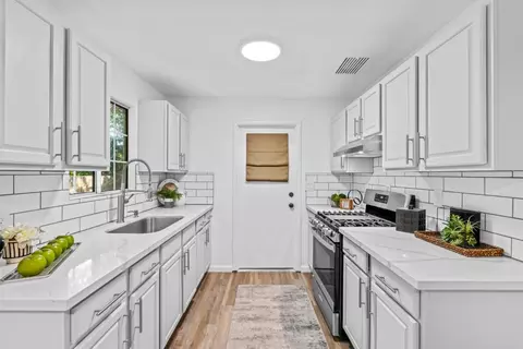 114 116 Severin Ave, Modesto, CA 95354