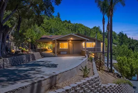 20955 Panorama Dr, Los Gatos, CA 95033