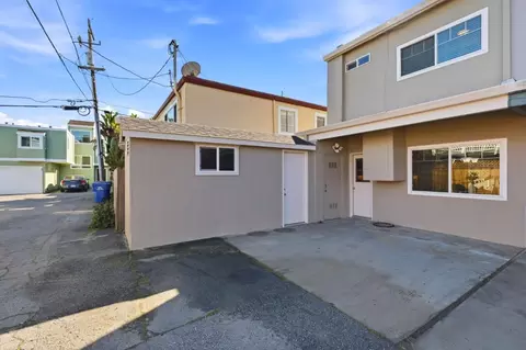 Exterior - 117 Marina Ave, Aptos, CA 95003 photo 4 of 7