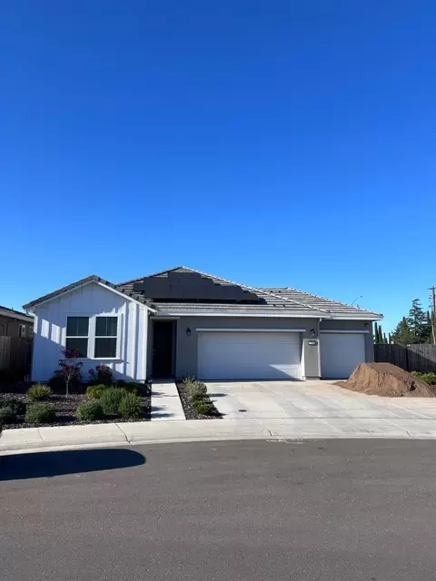 717 Cardoso Dairy Dr, Galt, CA 95632
