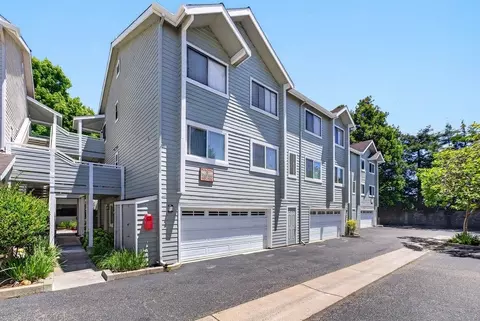 41 Grandview St 1101, Santa Cruz, CA 95060