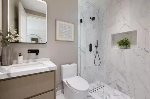 Bath - Th Ave, San Francisco, CA 94121 photo 6 of 6