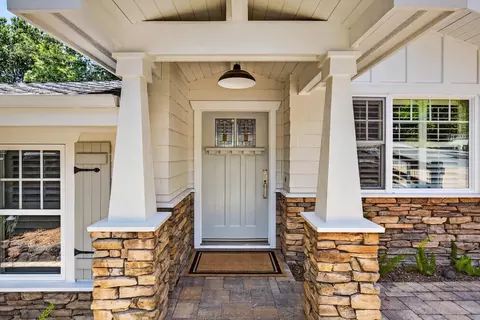63 Ridge Ct, Woodside, CA 94062