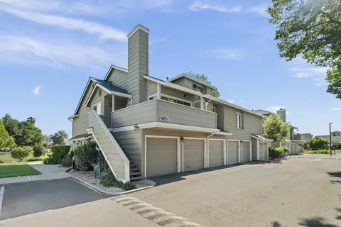 84 Cherry Ridge Ln, San Jose, CA 95136