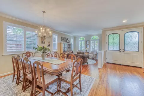 Dining - 4150 Peninsula Point Dr, Seaside, CA 93955 photo 1 of 4