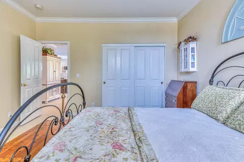 Bedroom - 4150 Peninsula Point Dr, Seaside, CA 93955 photo 7 of 8