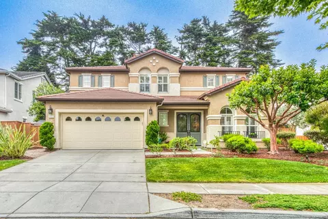 4150 Peninsula Point Dr, Seaside, CA 93955