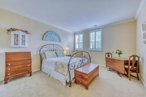 Bedroom - 4150 Peninsula Point Dr, Seaside, CA 93955 photo 6 of 8