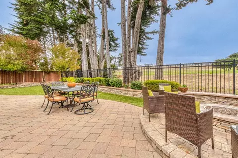 Exterior - 4150 Peninsula Point Dr, Seaside, CA 93955 photo 5 of 10