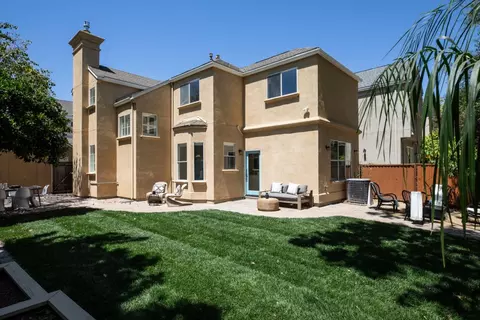 119 Concord Cir, Mountain View, CA 94040