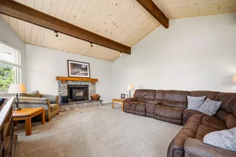 Living - 8607 Berta Canyon Ct, Salinas, CA 93907 photo 2 of 2