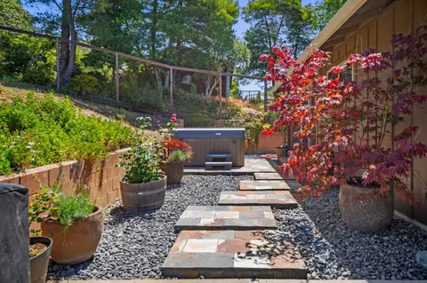 Exterior - 8607 Berta Canyon Ct, Salinas, CA 93907 photo 3 of 4