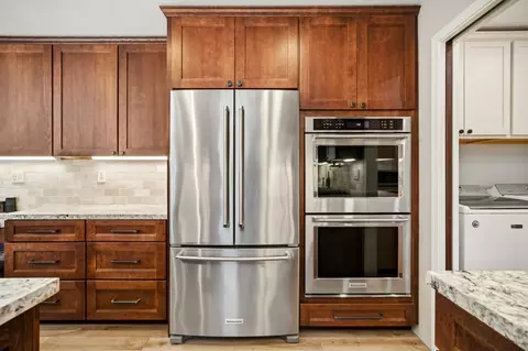 Kitchen - 8607 Berta Canyon Ct, Salinas, CA 93907 photo 6 of 6