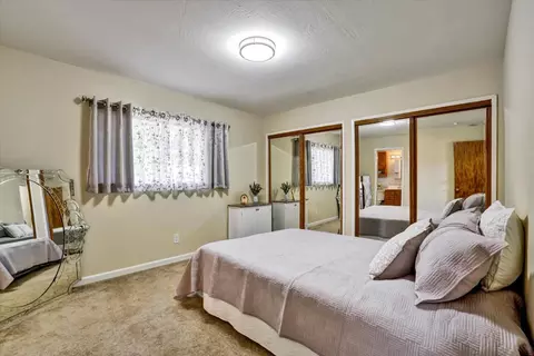 Bedroom - 831 Wagoner Dr, Livermore, CA 94550 photo 2 of 3