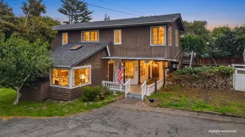 841 Congress Ave, Pacific Grove, CA 93950