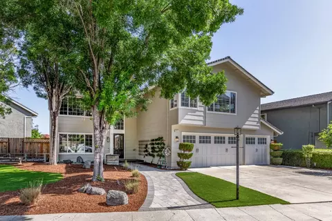 665 Colleen Dr, San Jose, CA 95123