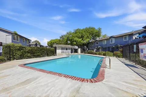 Exterior - 523 Sieber Pl, San Jose, CA 95111 photo 5 of 5