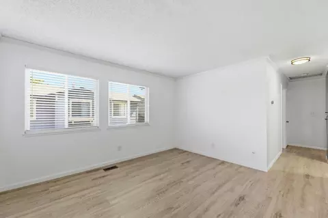 Living - 523 Sieber Pl, San Jose, CA 95111 photo 2 of 4