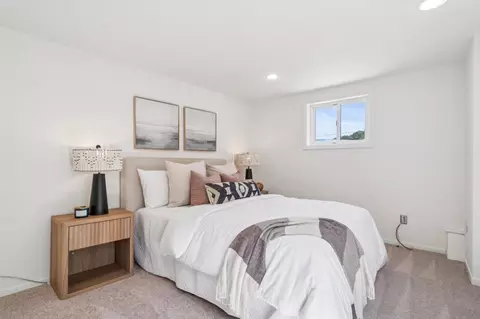 Bedroom - 330 Paloma Ave, Pacifica, CA 94044 photo 6 of 7