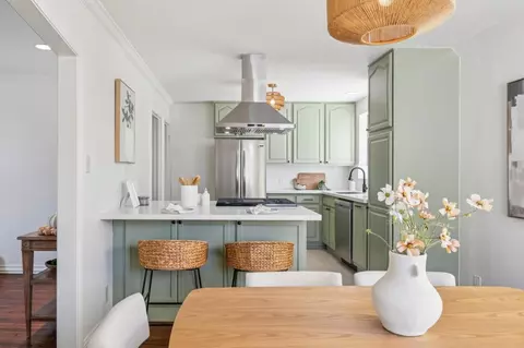 Kitchen - 330 Paloma Ave, Pacifica, CA 94044 photo 1 of 6