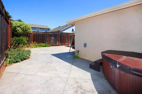 Exterior - 4755 Topaz St, Capitola, CA 95010 photo 4 of 4