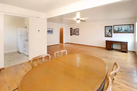 Dining - 4755 Topaz St, Capitola, CA 95010 photo 1 of 2
