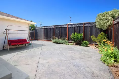 Exterior - 4755 Topaz St, Capitola, CA 95010 photo 3 of 4