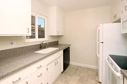 Kitchen - 4755 Topaz St, Capitola, CA 95010 photo 1 of 2