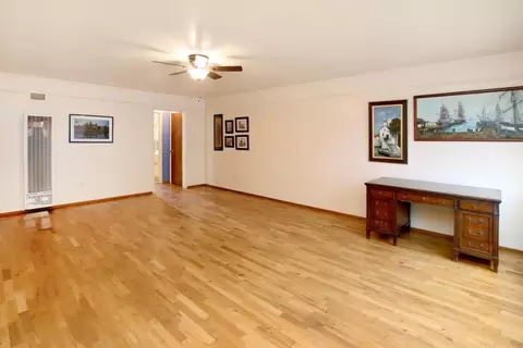 Living - 4755 Topaz St, Capitola, CA 95010 photo 1 of 2