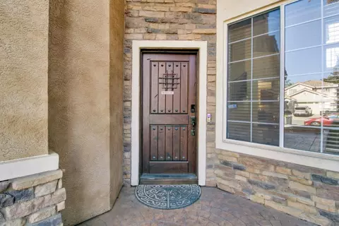 Entry Way - Rhine Cir, Salinas, CA 93906 photo 1 of 2
