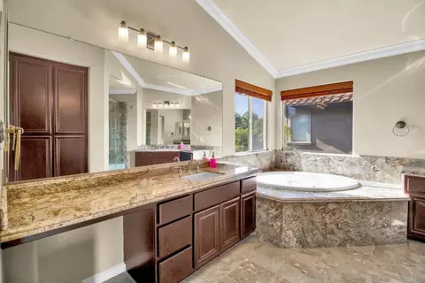 Bath - Rhine Cir, Salinas, CA 93906 photo 1 of 5