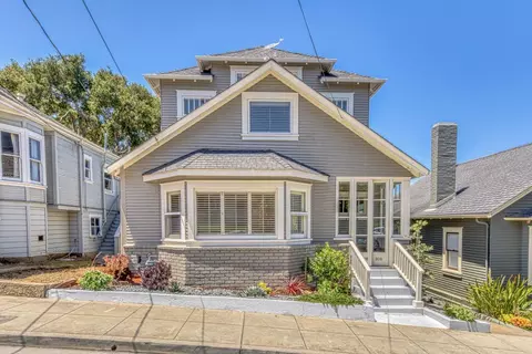 308 14th St, Pacific Grove, CA 93950