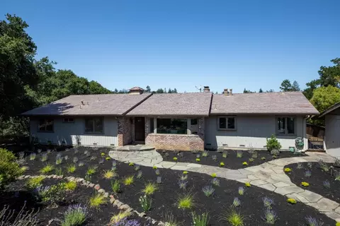 26854 Robleda Ct, Los Altos Hills, CA 94022