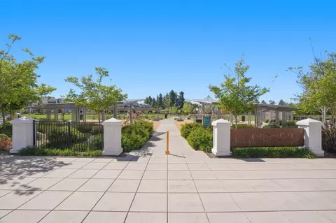 107 Infinity Way, Mountain View, CA 94043 photo 43