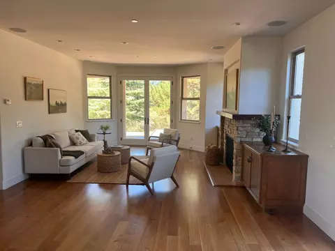 Living - 1250 Day Valley Rdg, Aptos, CA 95003 photo 7 of 7