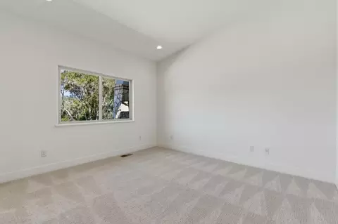 Bedroom - 1250 Day Valley Rdg, Aptos, CA 95003 photo 8 of 10