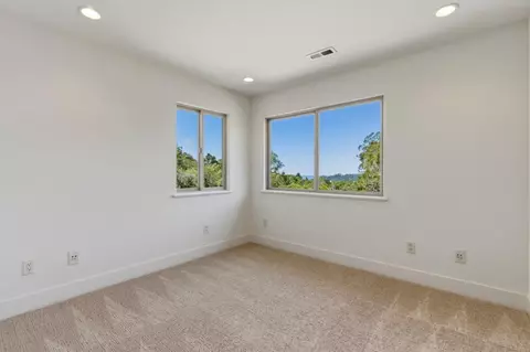Bedroom - 1250 Day Valley Rdg, Aptos, CA 95003 photo 2 of 10