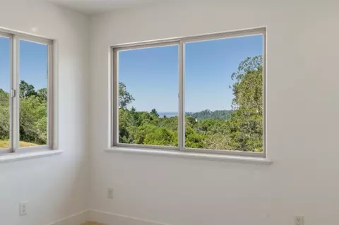 Bedroom - 1250 Day Valley Rdg, Aptos, CA 95003 photo 3 of 10