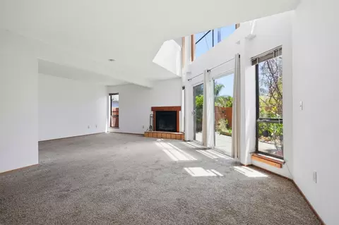 Living - 6331 Imperial Ct, Aptos, CA 95003 photo 10 of 12