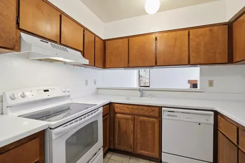 Kitchen - 6331 Imperial Ct, Aptos, CA 95003 photo 2 of 2