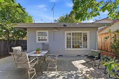 Exterior - 2115 University Ave, Mountain View, CA 94040 photo 8 of 12