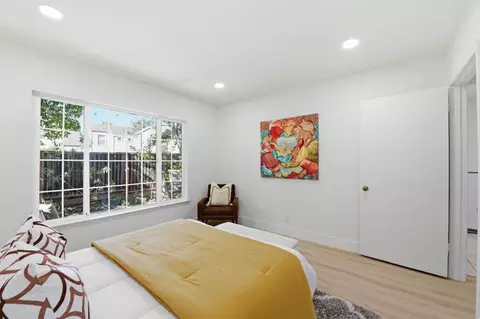 Bedroom - 2115 University Ave, Mountain View, CA 94040 photo 4 of 6