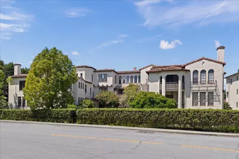 212 Eaton Rd 22, San Mateo, CA 94402