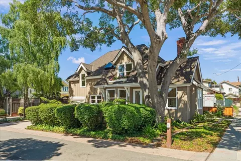 437 Logan St, Santa Cruz, CA 95062
