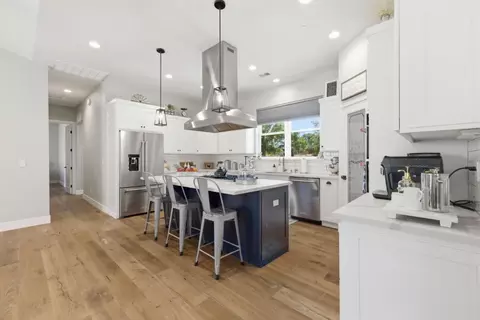 Kitchen - 489 Black Creek Dr, Copperopolis, CA 95228 photo 5 of 6