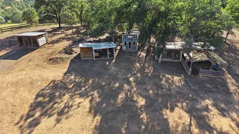 Exterior - 489 Black Creek Dr, Copperopolis, CA 95228 photo 10 of 11