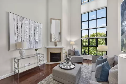 222 8th Ave 304, San Mateo, CA 94401